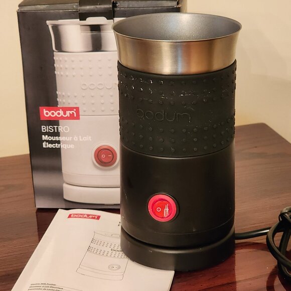 NEW BODUM BISTRO ELECTRIC MILK FROTHER - Picture 1 of 3
